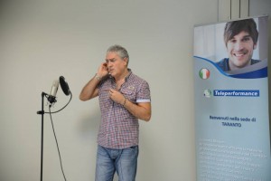 operatore call center e cantante